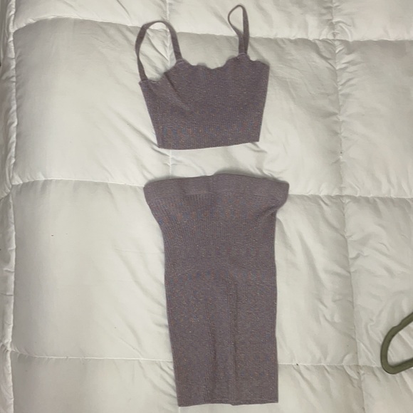 Two Piece Set - Picture 4 of 7